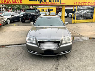 2011 Chrysler 300 C 2C3CA6CT5BH518188 2011 Chrysler 300 C