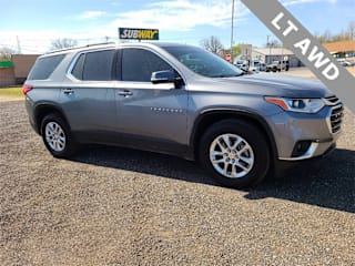 2019 Chevrolet Traverse LT Cloth 1GNEVMKW8KJ239686 2019 Chevrolet Traverse LT Cloth