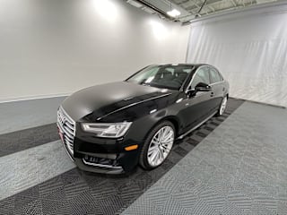2017 Audi A4 2.0T quattro Prestige WAUFNAF42HN055198 2017 Audi A4 2.0T quattro Prestige