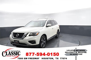 2017 Nissan Pathfinder Platinum 5N1DR2MN9HC632252 2017 Nissan Pathfinder Platinum