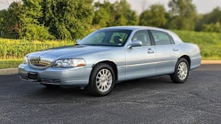 2007 Lincoln Town Car Signature 1LNHM81V77Y625079 2007 Lincoln Town Car Signature