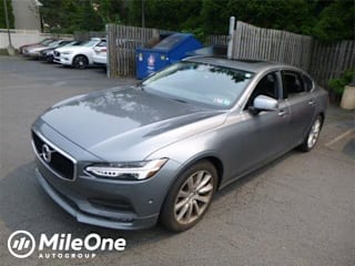 2018 Volvo S90 T6 Momentum LVY992MK7JP029310 2018 Volvo S90 T6 Momentum