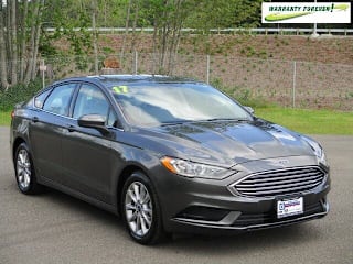 2017 Ford Fusion SE 3FA6P0H72HR330666 2017 Ford Fusion SE