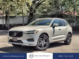 2018 Volvo XC60 T6 Momentum YV4A22RKXJ1046667 2018 Volvo XC60 T6 Momentum