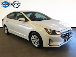 2019 Hyundai Elantra SE 5NPD74LF1KH476090 2019 Hyundai Elantra SE