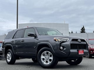 2018 Toyota 4Runner SR5 Premium JTEZU5JR1J5173144 2018 Toyota 4Runner SR5 Premium