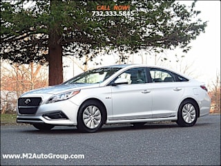 2016 Hyundai Sonata Hybrid KMHE24L17GA010990 2016 Hyundai Sonata Hybrid