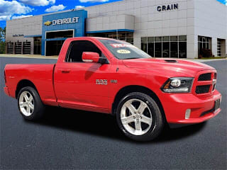 2017 Ram Pickup 1500 Sport 3C6JR6CT7HG521590 2017 Ram Pickup 1500 Sport