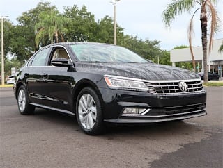 2018 Volkswagen Passat 2.0T SE 1VWBA7A31JC029964 2018 Volkswagen Passat 2.0T SE