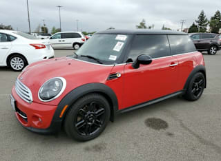 2013 MINI Cooper Cooper WMWSU3C50DT374079 2013 MINI Cooper Cooper