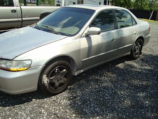 1998 Honda Accord EX V6 1HGCG1656WA027693 1998 Honda Accord EX V6