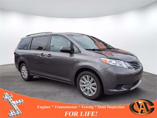 2017 Toyota Sienna LE 7-Passenger 5TDJZ3DC6HS146699 2017 Toyota Sienna LE 7-Passenger