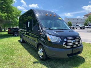 2018 Ford Transit Passenger 350 HD XLT 1FBVU4XG2JKA54625 2018 Ford Transit Passenger 350 HD XLT