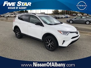 2017 Toyota RAV4 JTMNFREV0HJ144067 2017 Toyota RAV4