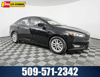 2018 Ford Focus SE 1FADP3FE1JL271009 2018 Ford Focus SE