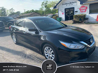 2017 Nissan Altima 1N4AL3AP1HC258603 2017 Nissan Altima