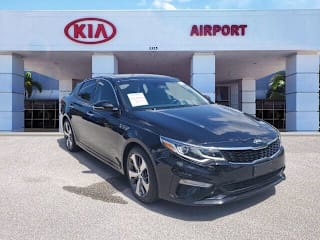 2019 Kia Optima S 5XXGT4L34KG290005 2019 Kia Optima S