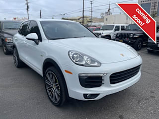 2015 Porsche Cayenne S E-Hybrid WP1AE2A2XFLA52520 2015 Porsche Cayenne S E-Hybrid