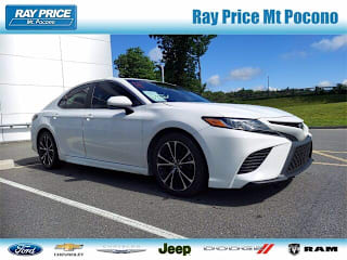 2018 Toyota Camry L 4T1B11HK1JU057010 2018 Toyota Camry L