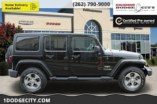 2018 Jeep Wrangler Unlimited Sahara 1C4HJWEG2JL805152 2018 Jeep Wrangler Unlimited Sahara