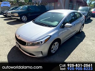 2018 Kia Forte 3KPFK4A74JE214280 2018 Kia Forte