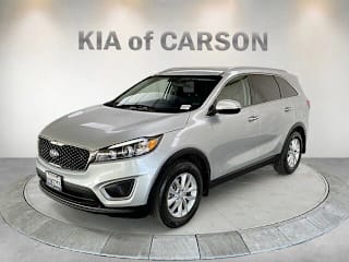 2018 Kia Sorento LX 5XYPG4A33JG385642 2018 Kia Sorento LX