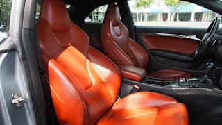 2010 Audi S5 4.2 quattro Prestige WAUVVAFR0AA063353 2010 Audi S5 4.2 quattro Prestige