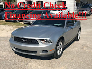 2010 Ford Mustang V6 1ZVBP8AN5A5135814 2010 Ford Mustang V6