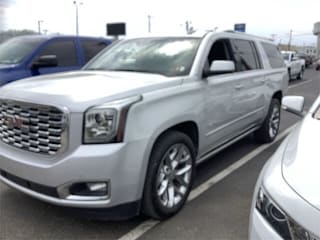 2018 GMC Yukon XL 1GKS2HKJ4JR110221 2018 GMC Yukon XL