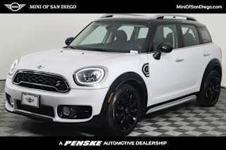 2018 MINI Countryman Cooper S WMZYT3C30J3E93392 2018 MINI Countryman Cooper S