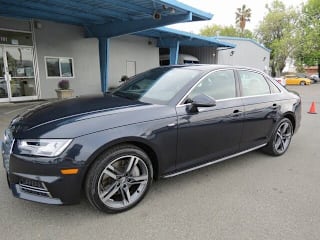 2018 Audi A4 2.0T quattro Premium Plus WAUENAF43JA080815 2018 Audi A4 2.0T quattro Premium Plus