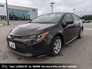 2020 Toyota Corolla LE JTDEPRAEXLJ056137 2020 Toyota Corolla LE