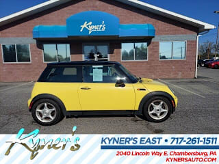 2002 MINI Cooper Base WMWRC33452TC37812 2002 MINI Cooper Base