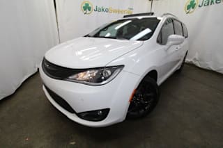 2019 Chrysler Pacifica Touring L Plus 2C4RC1EG9KR640114 2019 Chrysler Pacifica Touring L Plus
