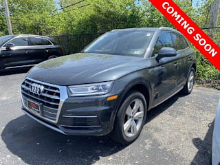 2018 Audi Q5 2.0T quattro Premium WA1ANAFY6J2108342 2018 Audi Q5 2.0T quattro Premium