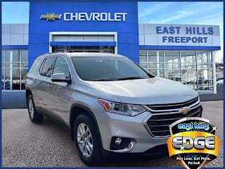 2018 Chevrolet Traverse LT Cloth 1GNEVGKW6JJ228864 2018 Chevrolet Traverse LT Cloth