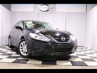 2016 Nissan Altima 1N4AL3AP1GC206015 2016 Nissan Altima