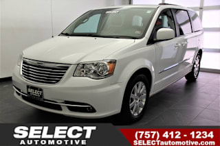2015 Chrysler Town and Country 2C4RC1BG4FR545776 2015 Chrysler Town and Country