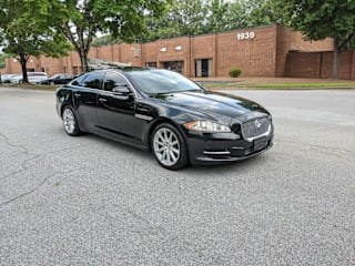 2014 Jaguar XJ Base SAJWJ1CD6E8V63401 2014 Jaguar XJ Base