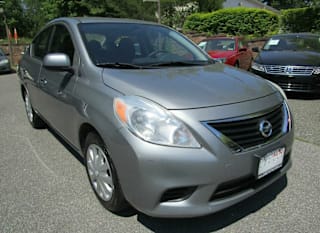 2014 Nissan Versa 1.6 S 3N1CN7AP2EL857923 2014 Nissan Versa 1.6 S