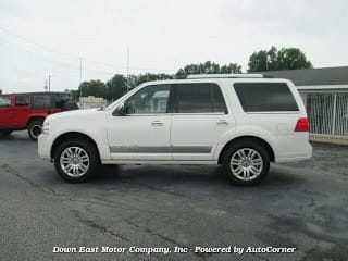 2013 Lincoln Navigator Base 5LMJJ2J5XDEL02551 2013 Lincoln Navigator Base