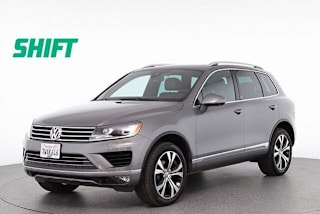 2017 Volkswagen Touareg V6 Wolfsburg WVGRF7BP2HD003183 2017 Volkswagen Touareg V6 Wolfsburg