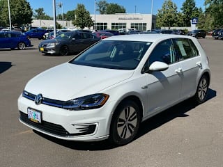 2019 Volkswagen e-Golf SEL Premium WVWPR7AU6KW912744 2019 Volkswagen e-Golf SEL Premium