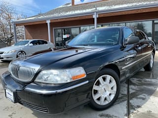 2011 Lincoln Town Car Executive L 2LNBL8EV2BX765407 2011 Lincoln Town Car Executive L