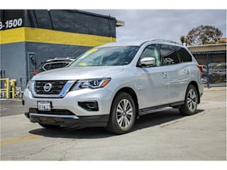 2018 Nissan Pathfinder S 5N1DR2MN0JC658972 2018 Nissan Pathfinder S