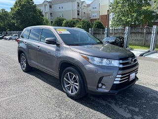 2018 Toyota Highlander XLE 5TDJZRFH7JS888367 2018 Toyota Highlander XLE