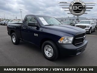 2017 Ram Pickup 1500 Tradesman 3C6JR6AG3HG686994 2017 Ram Pickup 1500 Tradesman