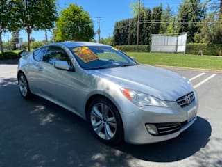 2010 Hyundai Genesis Coupe 3.8L KMHHU6KH2AU014775 2010 Hyundai Genesis Coupe 3.8L