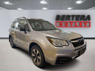 2018 Subaru Forester 2.5i JF2SJABC5JH498719 2018 Subaru Forester 2.5i