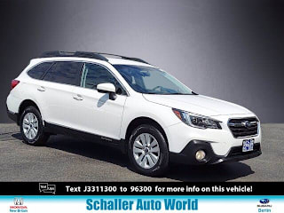 2018 Subaru Outback 2.5i Premium 4S4BSACC6J3311300 2018 Subaru Outback 2.5i Premium